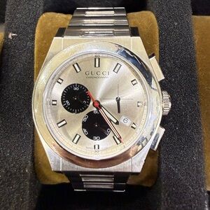 GUCCI YA115236 Pantheon Chronograph Quartz Silver Stainless Watch Mint